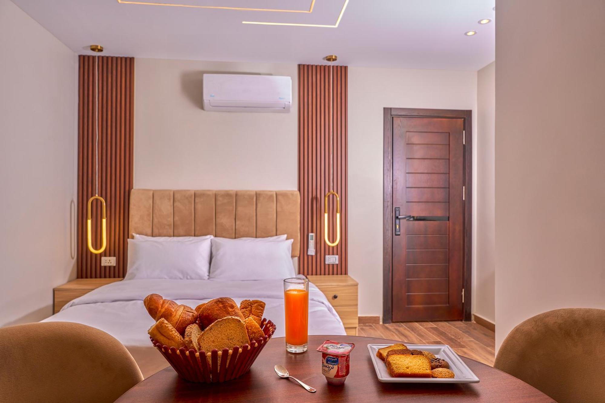 Rotana Pyramids View Hostel Nazlet el-Sisi Exterior photo